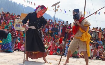 चमोली: आदिगुरु शंकराचार्य कालीन रम्माण में मुखौटा नृत्य ने किया दर्शकों को मंत्रमुग्ध–