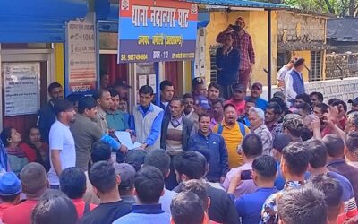 मामूली कहासुनी में ग्राहकों ने की दुकानदार की धुनाई, पुलिस ने किया गिरफ्तार–