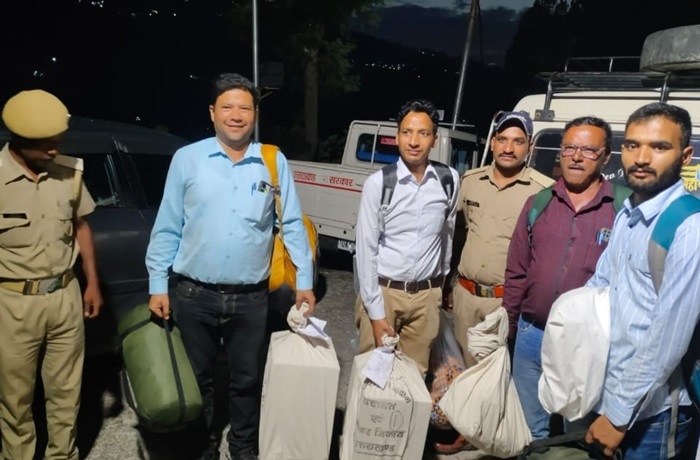 निर्वाचन पार्टियां लौटी-