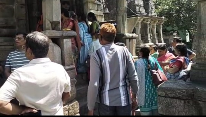 आस्था