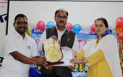 चमोली: पीजी कॉलेज गोपेश्वर में प्रोफेसर हर्षी खंडूरी सत्र 2025 के सर्वश्रेष्ठ शिक्षक पुरस्कार से सम्मानित–