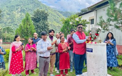 चमोली: चमोली जनपद में धूमधाम से मनाया गया अ​भियंता दिवस, इंजीनियरों ने वृद्धजनों को वितरित किए फल और कंबल–