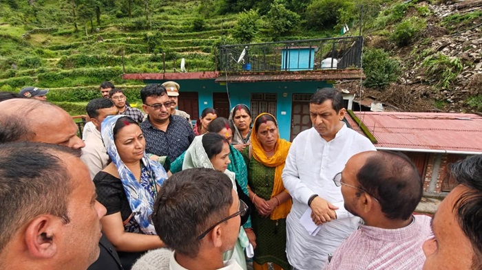 आश्वासन
