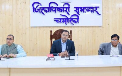 कार्यभार: चमोली के नवनियुक्त जिला​धिकारी गौरव कुमार ने संभाला पदभार–