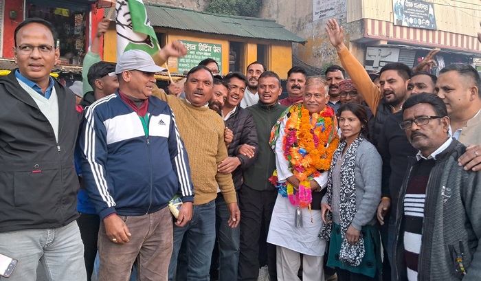 चमोली: कांग्रेस जिलाध्यक्ष सुरेश डिमरी का कार्यकर्ताओं ने किया भव्य स्वागत–