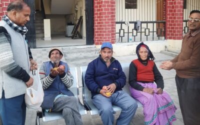 चमोली: विश्व मानवाधिकार स्थापना दिवस पर वृद्धाश्रम में वृद्धजनों को किए फल वितरित–