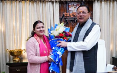 चमोली: प्रधान संगठन की अध्यक्ष योगिता रावत ने मुख्यमंत्री पुष्कर सिंह धामी से की मुलाकात, पहाड़ की पीढ़ा बताई–