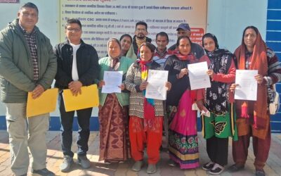 चमोली: गडोरा बाजार के नीचे भूस्खलन का जल्द हो ट्रीटमेंट, डीएम से मिले स्थानीय लोग–