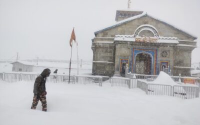 जय केदार: भारी हिमपात और शून्य से नीचे के तापमान के बीच केदारनाथ धाम में मुस्तैद सुरक्षा बल–