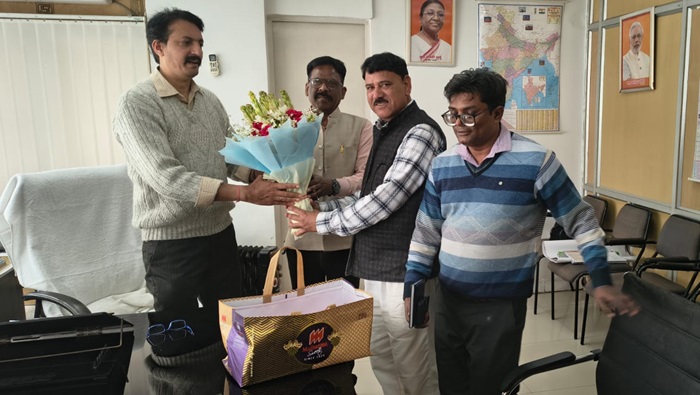 ट्रेड यूनियन के चुनाव में रिजिनल सेक्रेटरी पद पर विनोद प्रकाश ने दर्ज की एतिहासिक जीत–