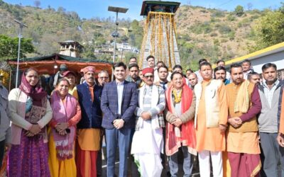 सनातन संस्कृति: प्राचीन साणेश्वर मंदिर के दर्शनों को पहुंचे जिलाधिकारी प्रतीक जैन, कहा यहां की आवोहवा पवित्र–