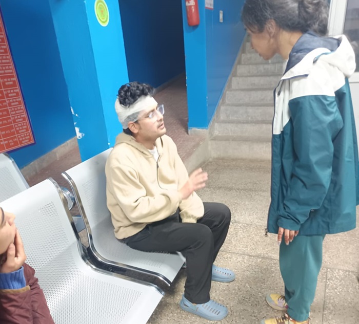 अपराध: कठूड़ गांव के ग्रामीणों ने नव दंप​त्ति और उनके परिजनों को लाठी, डंडों से पीटा, पत्थरों से वाहन भी तोड़ा, मुकदमा दर्ज–