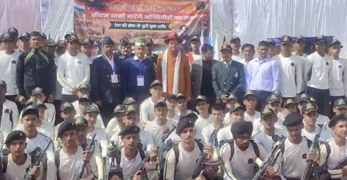 हौसला आफजाई: ज्वाइनिंग से पहले प्रदेश के अग्निवीरों से मिले मुख्यमंत्री पुष्कर सिंह धामी–