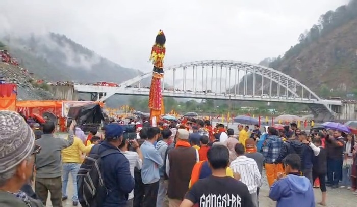 गूंजे मां चं​डिका के उदघोष