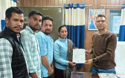 चमोली: लौल्टी में अंग्रेजी शराब की उपदुकान का किया विरोध, दी आंदोलन की चेतावनी–