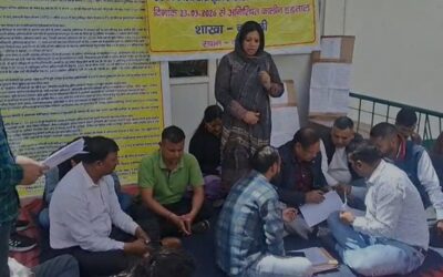आक्रोश: डिप्लोमा इंजीनियर्स मांगों पर अडिग, गोपेश्वर में 10वें दिन भी जारी रही हड़ताल, देवाल के बीडीओ पर फूटा गुस्सा–