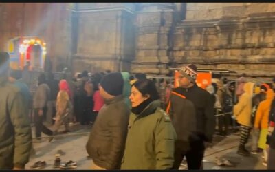केदारधाम की व्यवस्था बेहतर बनाने डीएम ने ख़ुद संभाली कमान, पहुंचे केदारधाम–