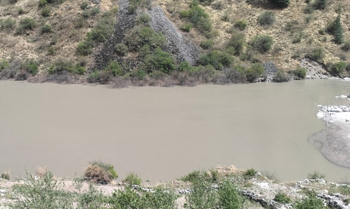 तमक नाले में झील