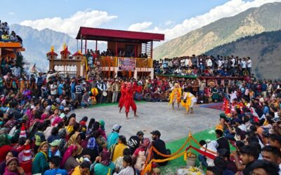 सांस्कृतिक धरोहर: सलूड़-डुंगरा गांव में रही रम्माण मेले की धूम, मुखौटा नृत्य रहे आकर्षण का केंद्र–