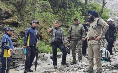 चमोली: विश्व प्रसिद्ध फूलों की घाटी में लापता पर्यटक की तलाश में जुटी वन विभाग व पुलिस टीम–