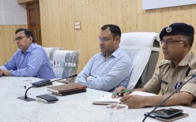 चमोली: बरसात से पहले सुरक्षा कवच मजबूत करने को लेकर तैयारियों की समीक्षा–