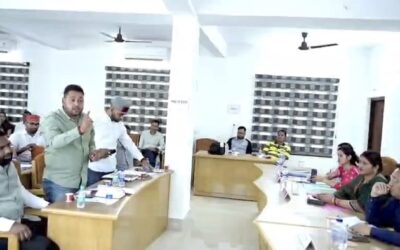 रुद्रप्रयाग: जिला पंचायत की समीक्षा बैठक में विकास कार्यों पर हुआ मंथन, सड़क और आधारभूत सुविधाएं बढ़ाने पर रहा जोर–