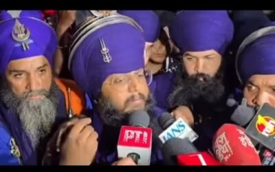 उत्तराखंड: कर्णप्रयाग विवाद के बाद उत्तराखंड में हाई अलर्ट,** बैरिकेडिंग तोड़कर दाखिल हुआ निहंगों का जत्था–