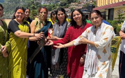 चमोली: तीलू रौतेली की वीरगाथा से गूंजा पीस पब्लिक स्कूल, बेटियों ने दिखाया हुनर–