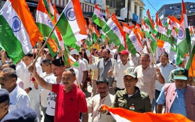 चमोली: गोपेश्वर में निकली भव्य तिरंगा यात्रा, भाजपा कार्यकर्ताओं और स्कूली बच्चों ने लिया हिस्सा–
